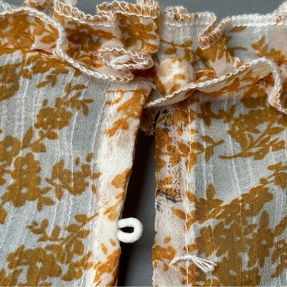 Saints + Secrets Mustard Floral Chiffon Ruffle Dress Size Small NWT - Picture 11 of 15